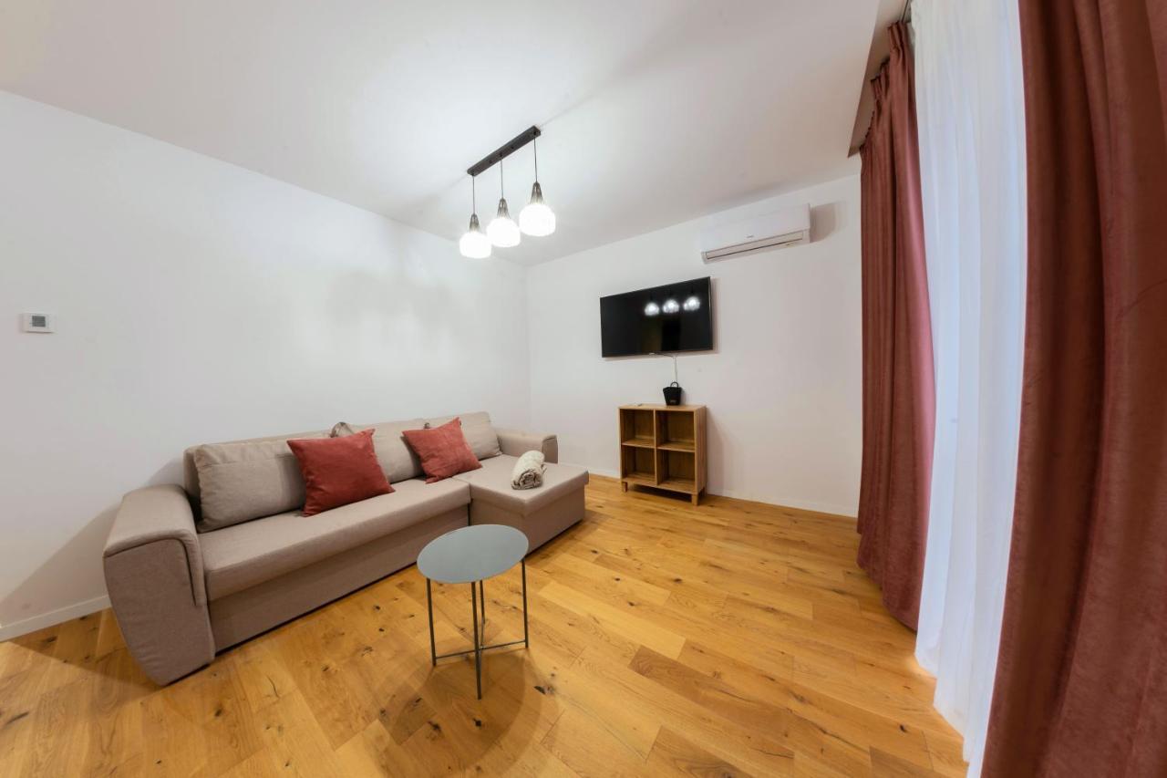 Citadela North 1Br Apartment W Security And Self Check In Бухарест Экстерьер фото
